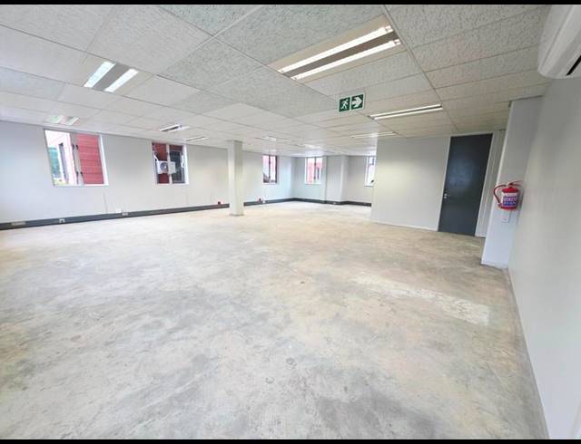 BUSINESS PROPERTY TO RENT IN FAERIE GLEN